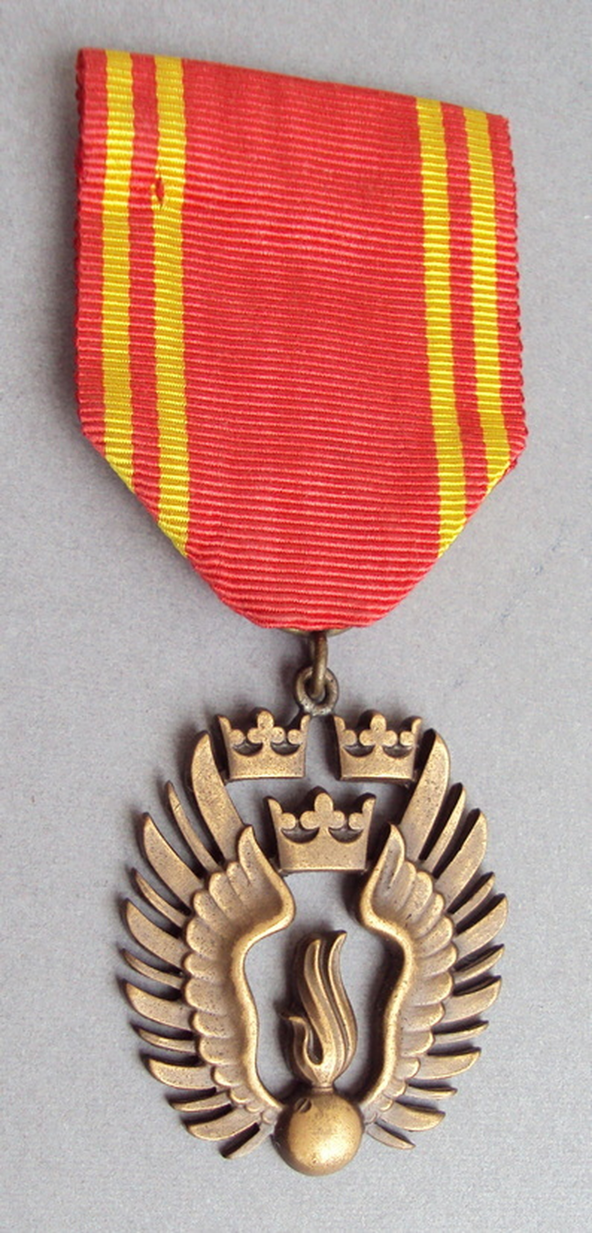 Swedish Civil Defence Union badge of merit in bronze