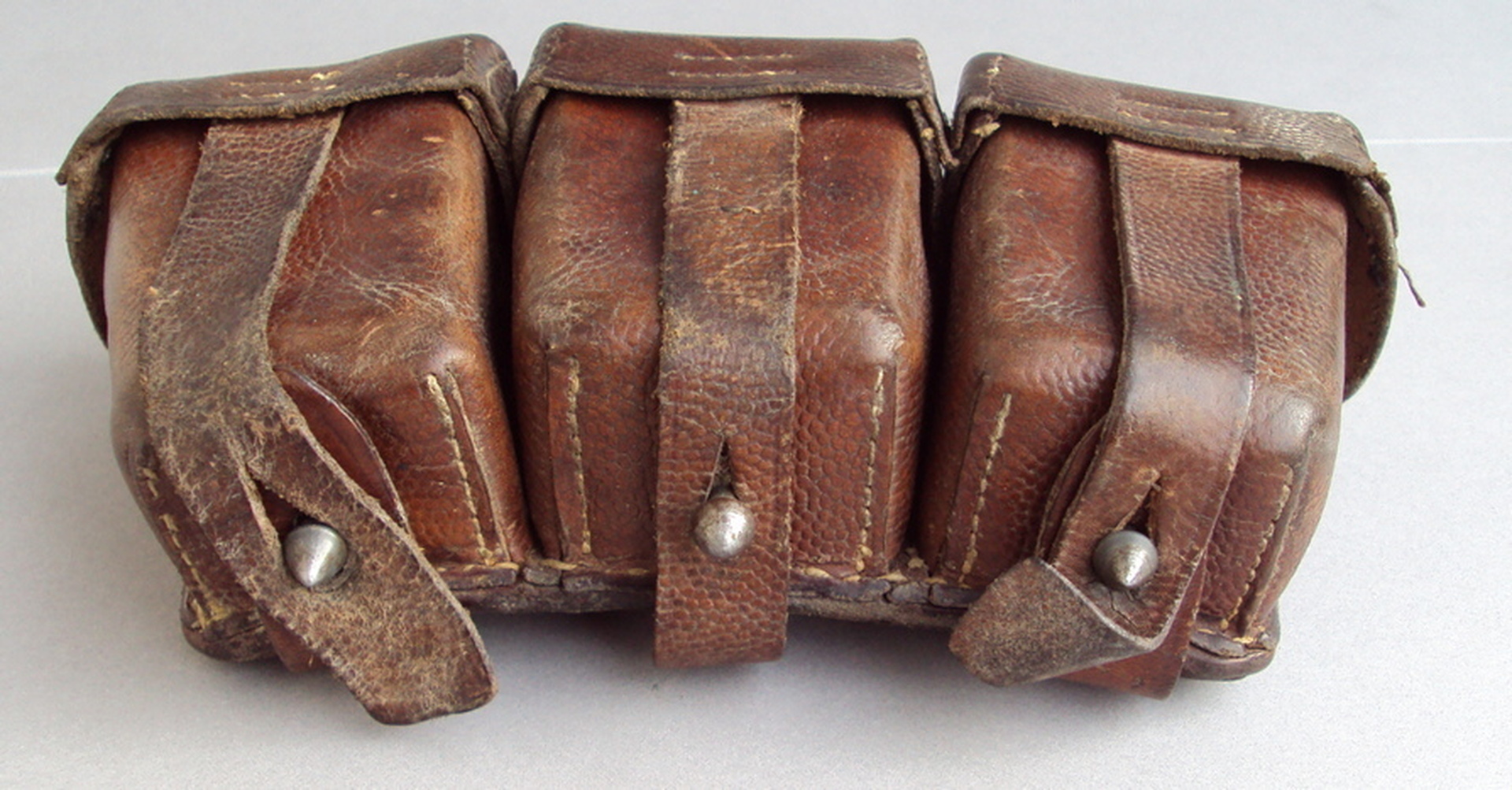 WW1 German Mauser 98 Ammo Pouch | hobbymilitaria.com